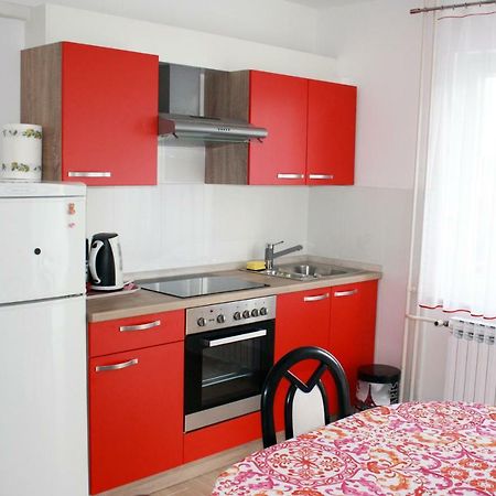 Apartment Vera Умаг Екстериор снимка