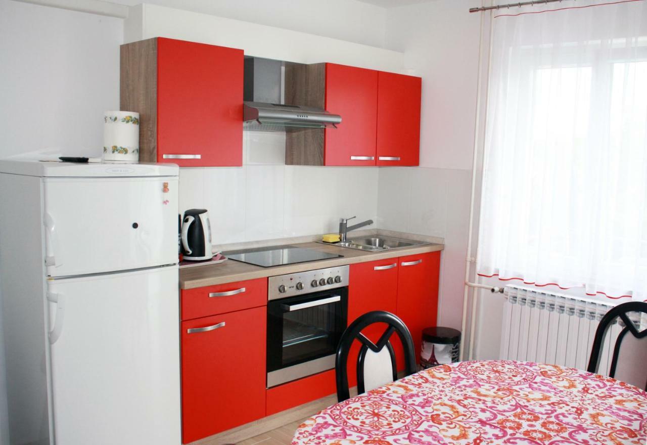 Apartment Vera Умаг Екстериор снимка
